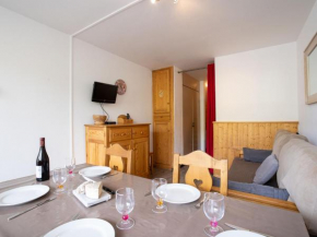 Apartment Les Lauzes C19 by Interhome
